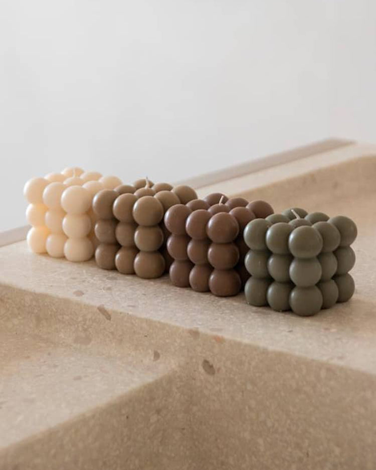 Figuur Kaars Cube Taupe 2